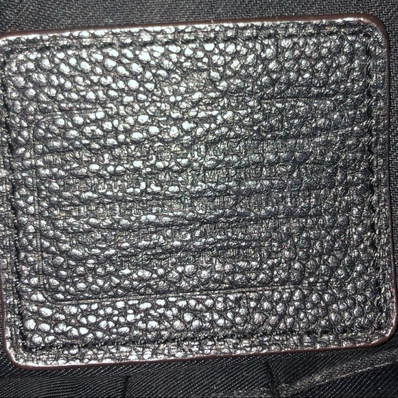 Shearling coach ( drawstring/mini backpack ) - Picture 4 of 8